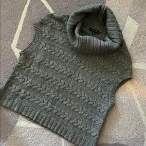 Banana Republic Lambs Wool Stylish Sweater